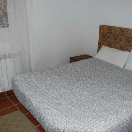La Hidalga Hotel *